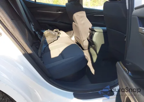 2025 Toyota Camry Le from USA, damaged, VIN 4T1DAACK7SU205890